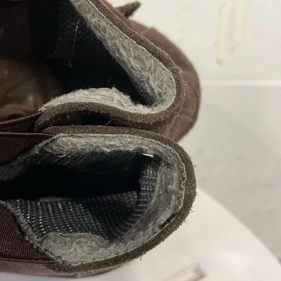 KEDS Womens Genuine Suede Ankle Boot Brown Sz 8.5 Buckle Pull On - Picture 8 of 9